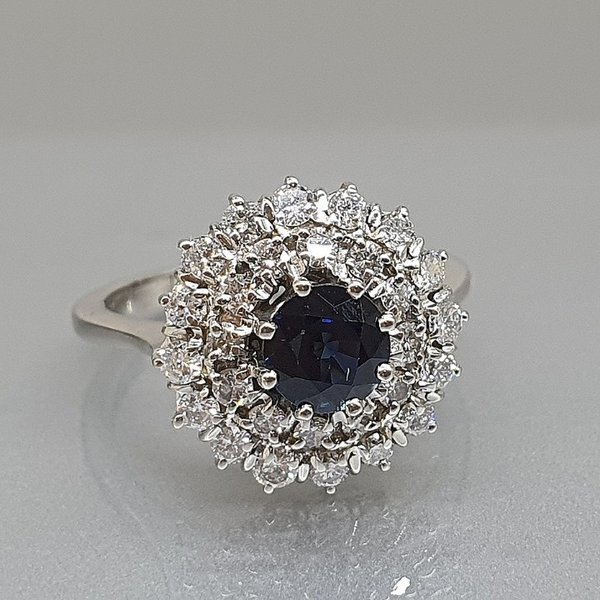 https://ekszeraukcio-product.s3.eu-central-1.amazonaws.com/bd63dde8-bf71-4eda-8b53-8e58812f1904_thumbnail