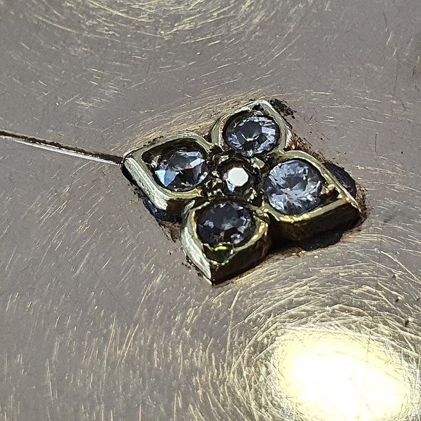 https://ekszeraukcio-product.s3.eu-central-1.amazonaws.com/bf14aa47-1289-45a6-a924-a8fa12587fa9_thumbnail