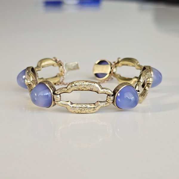 https://ekszeraukcio-product.s3.eu-central-1.amazonaws.com/c5b3d75b-1c10-4e40-afb4-45f11a4ae231_thumbnail