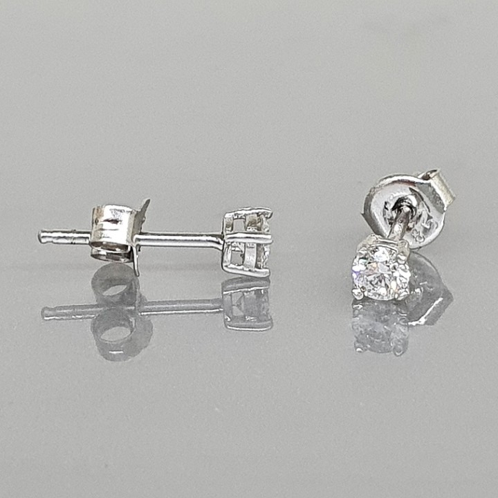 https://ekszeraukcio-product.s3.eu-central-1.amazonaws.com/cd0be7ab-0230-4feb-a5cb-99d676359a38