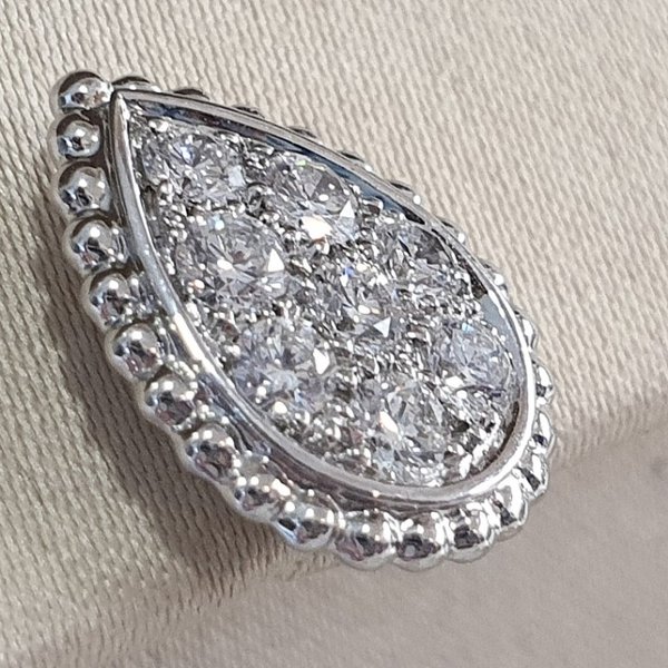 https://ekszeraukcio-product.s3.eu-central-1.amazonaws.com/d417d4a4-138b-43a7-8376-480037b8b2ca_thumbnail