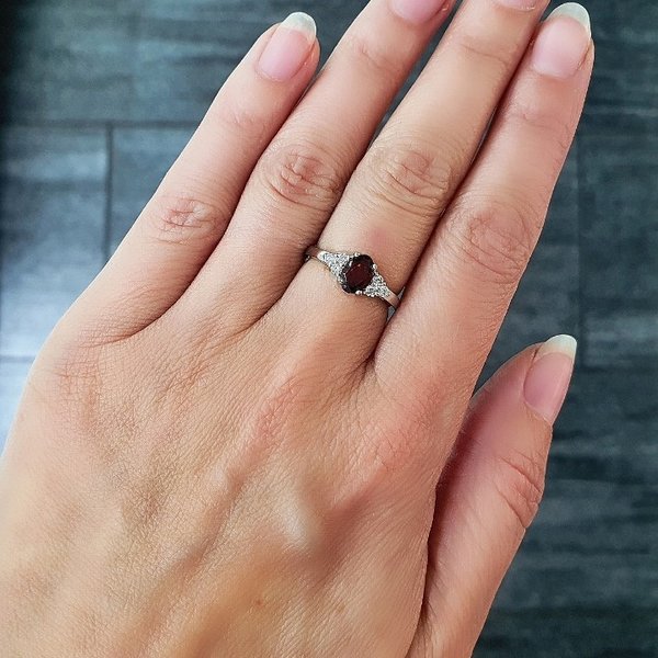 https://ekszeraukcio-product.s3.eu-central-1.amazonaws.com/d46d8077-0e86-4f1b-af1f-05e9b4a5397e_thumbnail