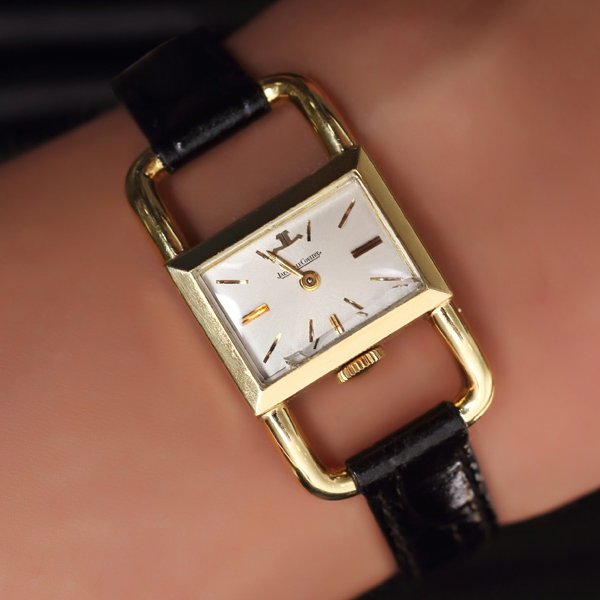 https://ekszeraukcio-product.s3.eu-central-1.amazonaws.com/dafd16ee-780b-446e-8c5e-3c86a870ec79_thumbnail