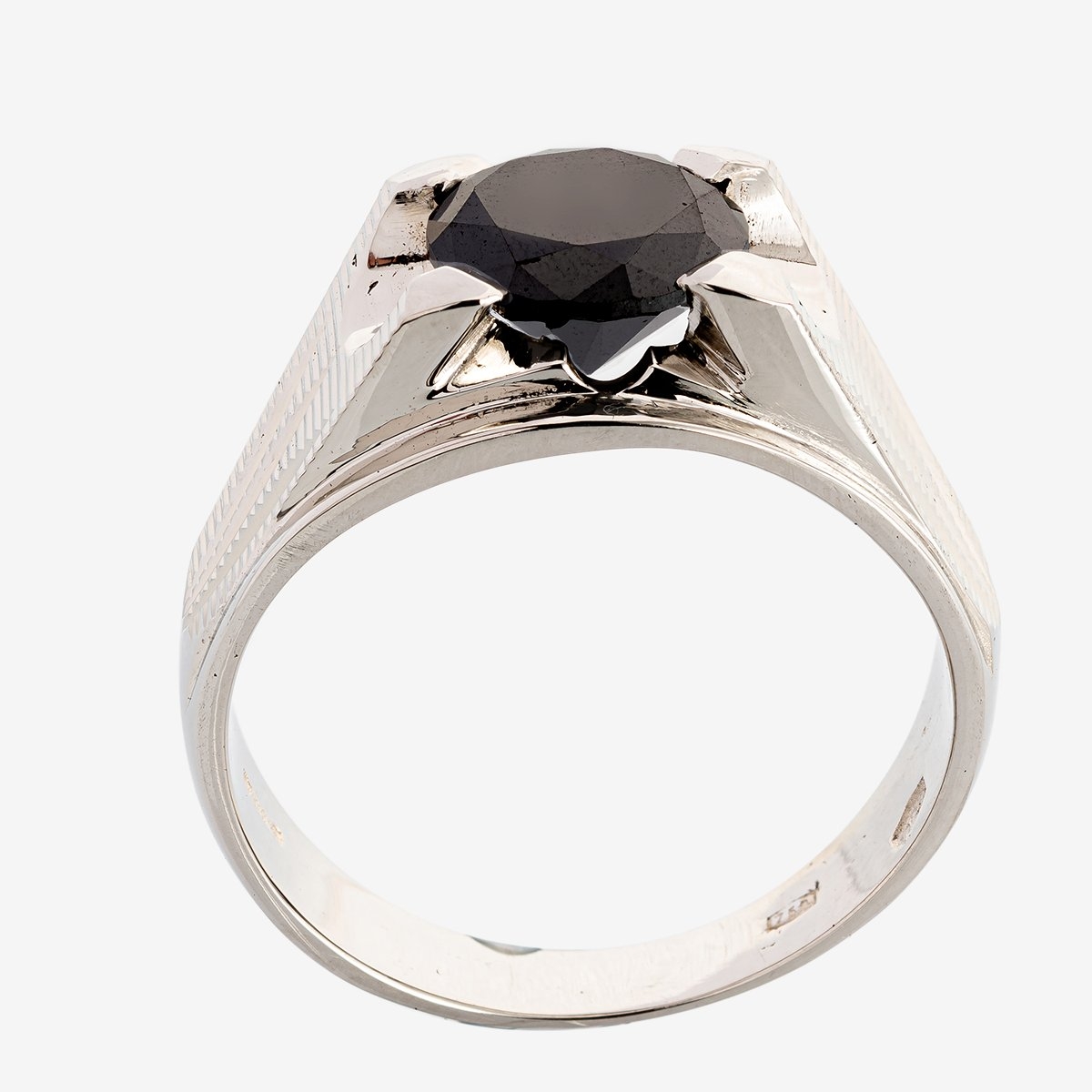https://ekszeraukcio-product.s3.eu-central-1.amazonaws.com/df51b226-95a9-4586-ac38-9ae929ce9298