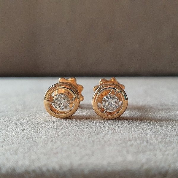 https://ekszeraukcio-product.s3.eu-central-1.amazonaws.com/ed445ed6-4bbe-48cb-a1ed-193a8874e85b_thumbnail