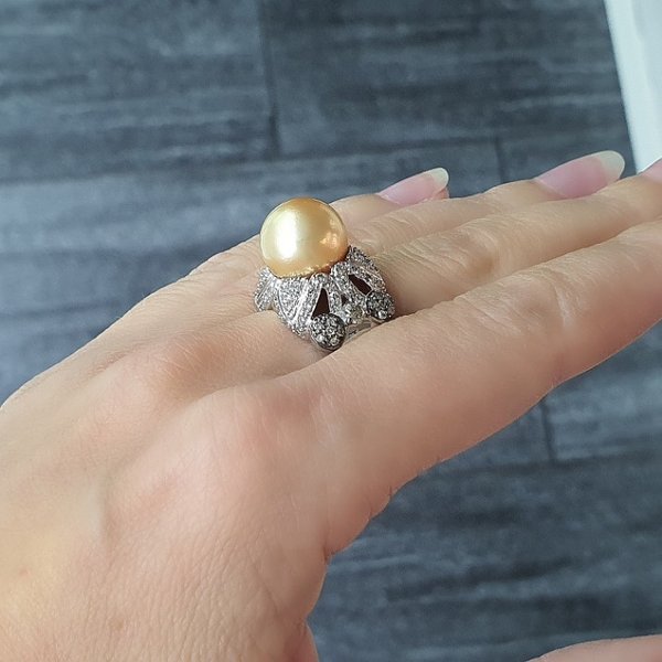 https://ekszeraukcio-product.s3.eu-central-1.amazonaws.com/f0005a65-1c36-4630-9a37-0b97cc83a8bb_thumbnail