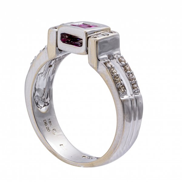 https://ekszeraukcio-product.s3.eu-central-1.amazonaws.com/f031472e-34f9-4488-8eea-d601d3385d83_thumbnail