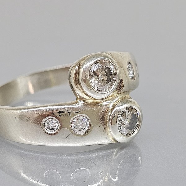 https://ekszeraukcio-product.s3.eu-central-1.amazonaws.com/f1d4010c-20a2-41c7-8da6-1b3e0a2b092b_thumbnail