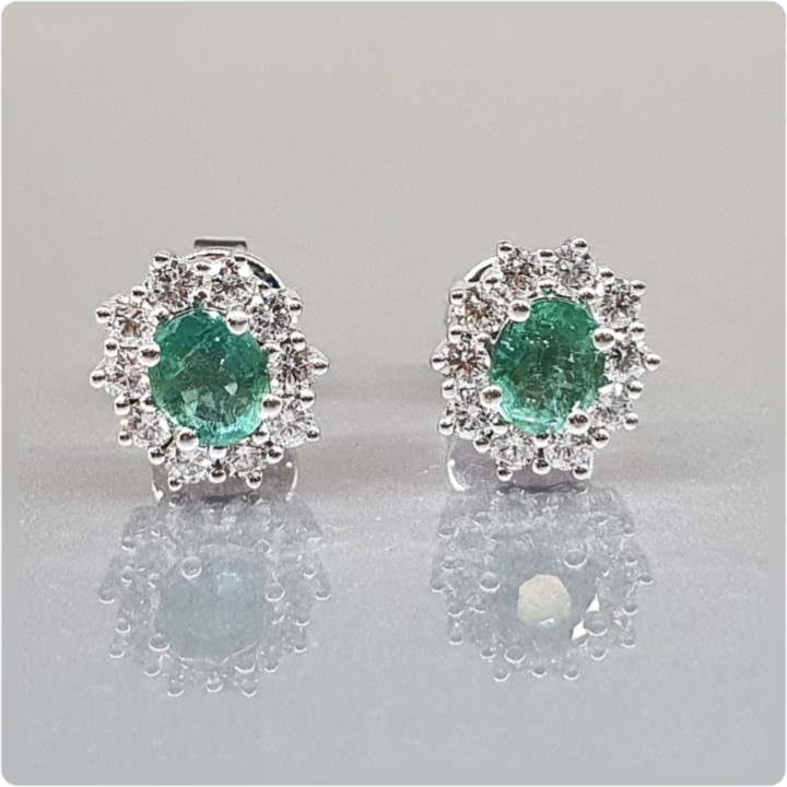 https://ekszeraukcio-product.s3.eu-central-1.amazonaws.com/f80a5a2a-0b72-405f-bf87-2aa02b0cc544