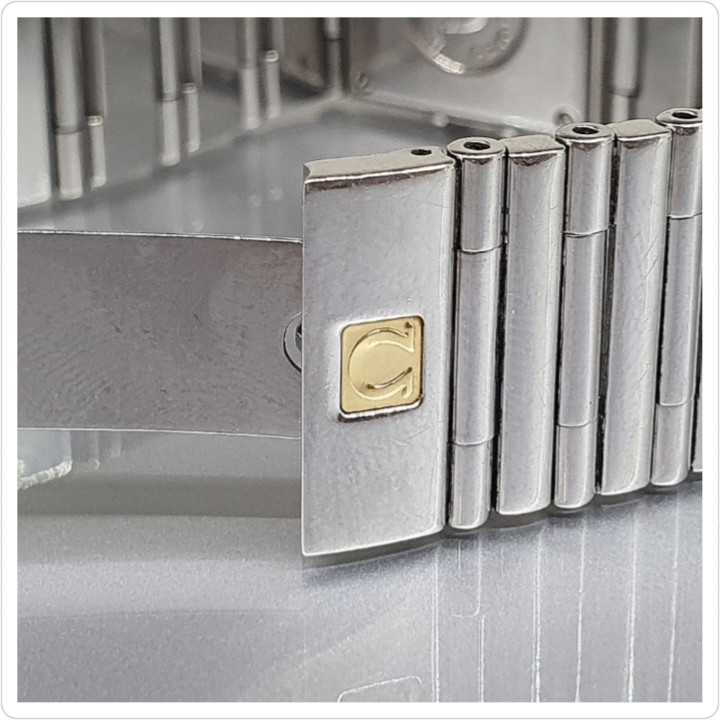 https://ekszeraukcio-product.s3.eu-central-1.amazonaws.com/f8753deb-7051-4763-a8c7-376b277d5ea2