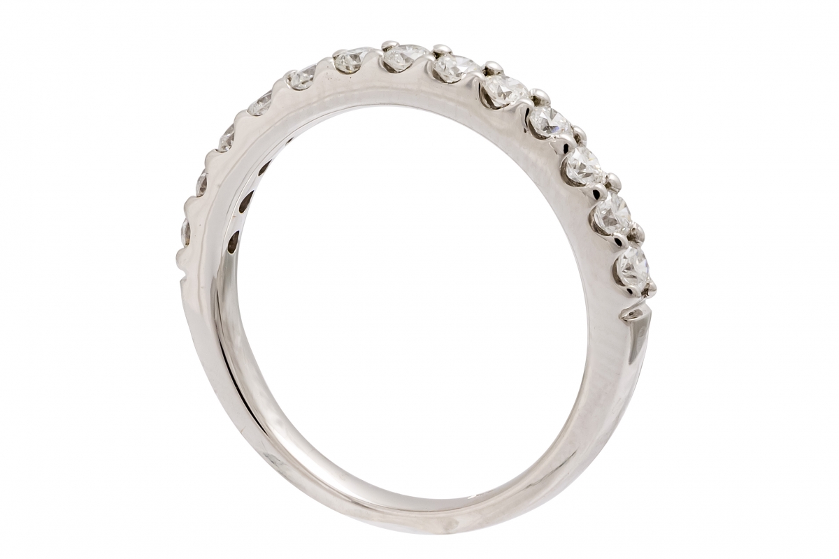 https://ekszeraukcio-product.s3.eu-central-1.amazonaws.com/f9626d41-ccd1-401d-a57d-a5b8ac718f78