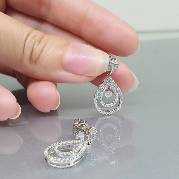 https://ekszeraukcio-product.s3.eu-central-1.amazonaws.com/fe529c0b-f8f3-45a5-9f5a-114d9ba84978_thumbnail